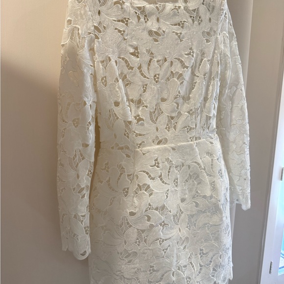 NADINE MERABI Dresses & Skirts - NADINE MERABI Ivory Lace Dress